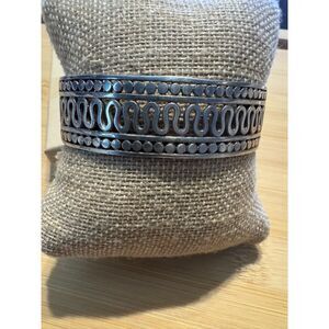 925 30 Grams Silver Scroll Open Cuff Bracelet.